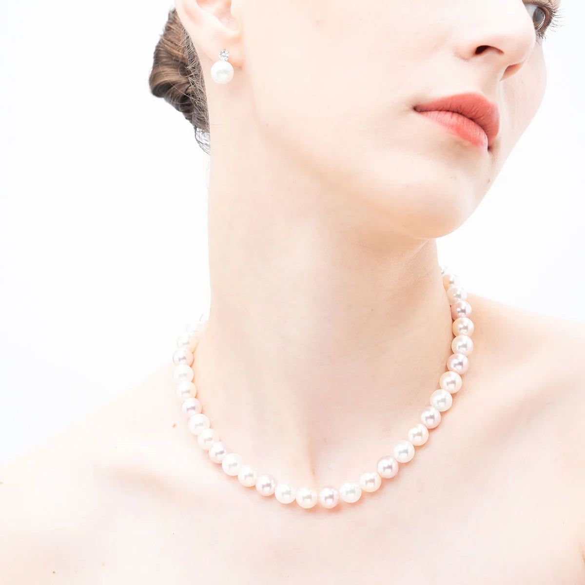 6.5-7.0mm White Freshwater Pearl Necklace - AAAA Quality