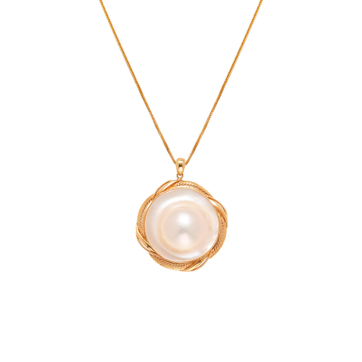 22-23mm Japanese Seawater Mabe Pearl Planet Pendant