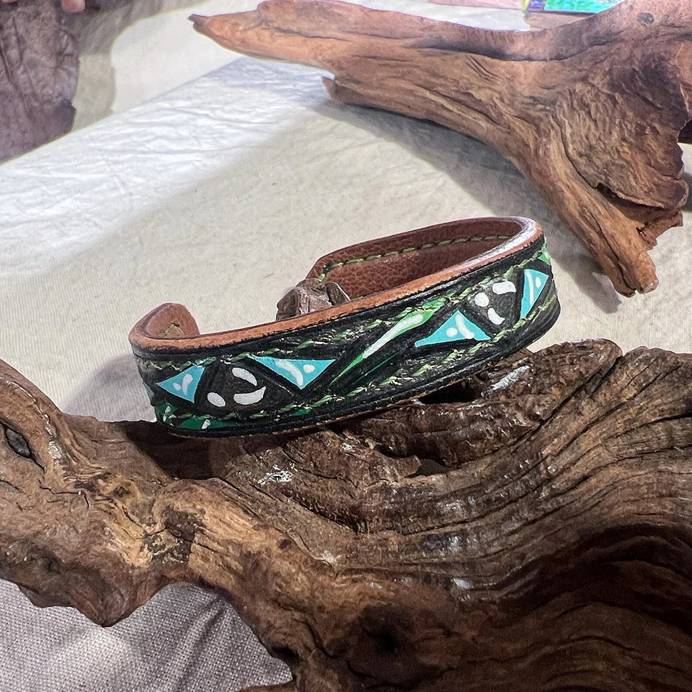 “Facet Emblem” Hand Made Genuine Leather Bracelet