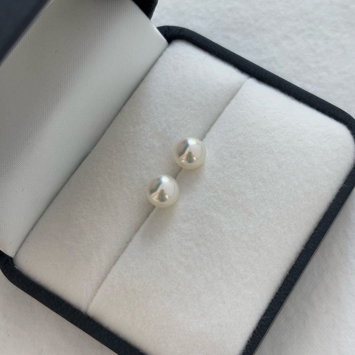 7.5-8.0mm Certified Aurora TEN-NYO Akoya Round Pearl Stud Earrings