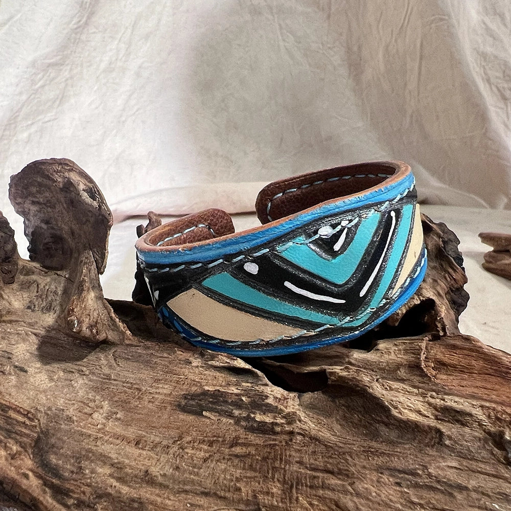 “Veined Geometry” Hand Made Genuine Leather Bracelet